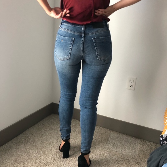 ZARA DENIM Skinny Jeans - Picture 2 of 3